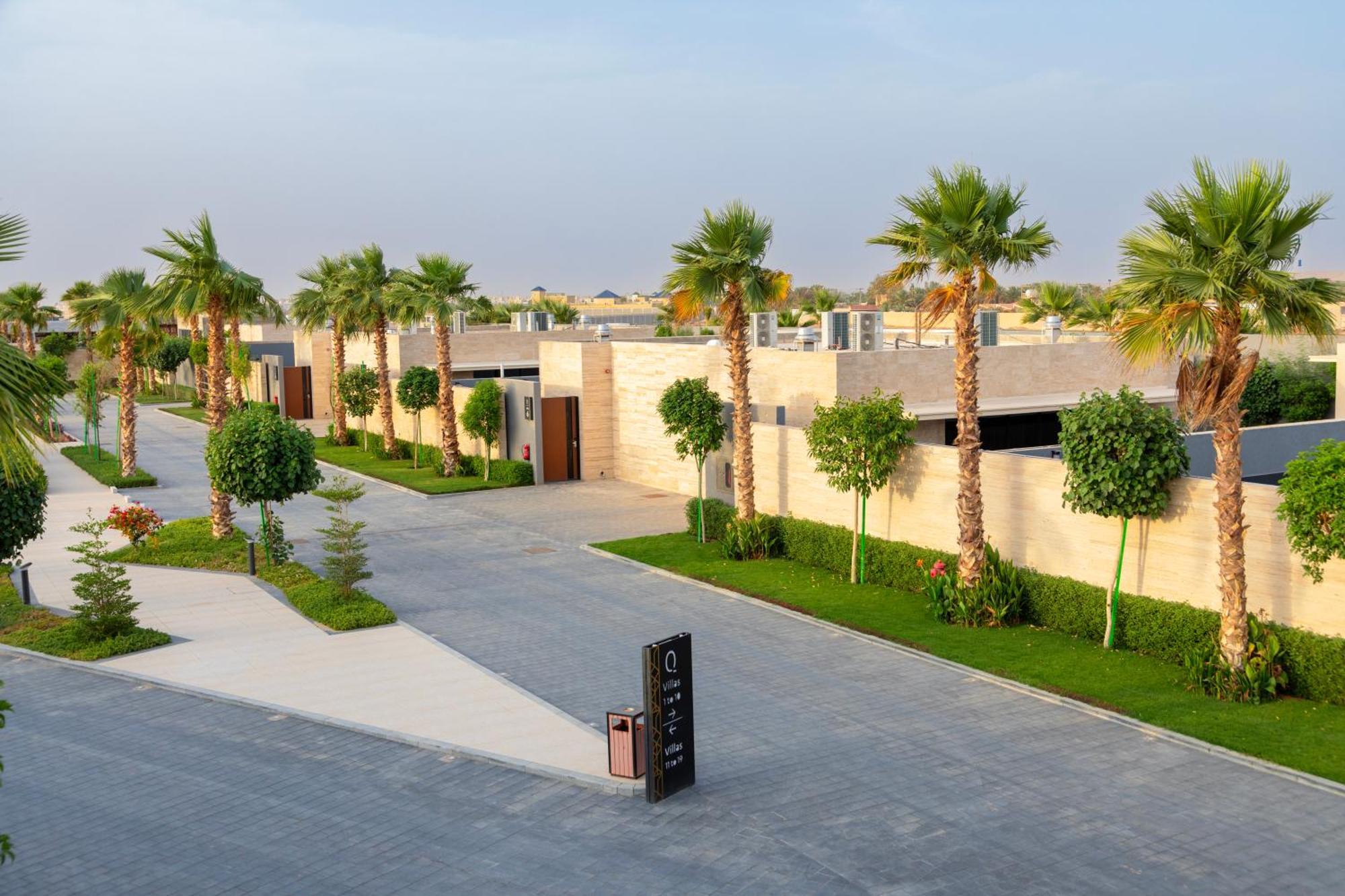 Q Hotel Resorts -Эр-Рияд Экстерьер фото